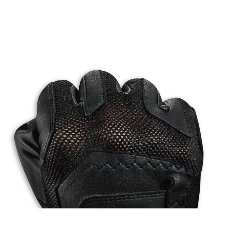 Uvex Ventraxion Riding Gloves - Image 3