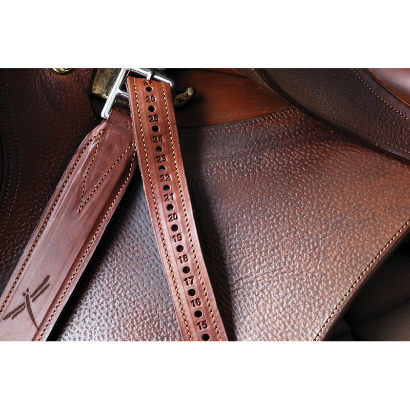 Freejump Classic Wide Stirrup Leathers - Image 2