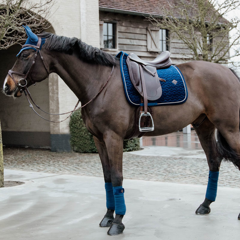 Kentucky Horsewear Basic Velvet Dressage Saddle Pad - Image 2