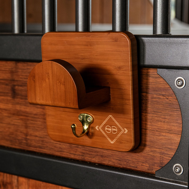 Grooming Deluxe Single Bridle Rack 2 Grooming Deluxe Single Bridle Rack - Image 2