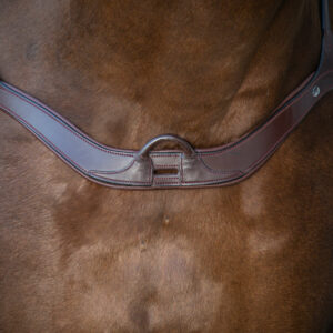 Dy’on New English Collection Anatomic Breastplate Brown