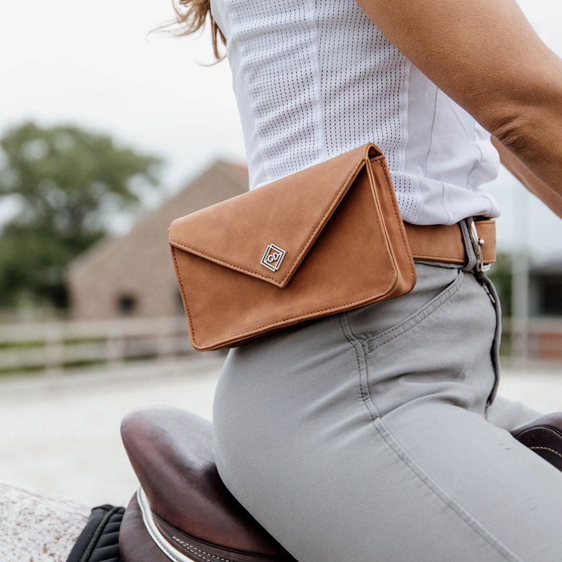 Grooming Deluxe Belt Bag - Brown 2 Grooming Deluxe Belt Bag - Brown - Image 2