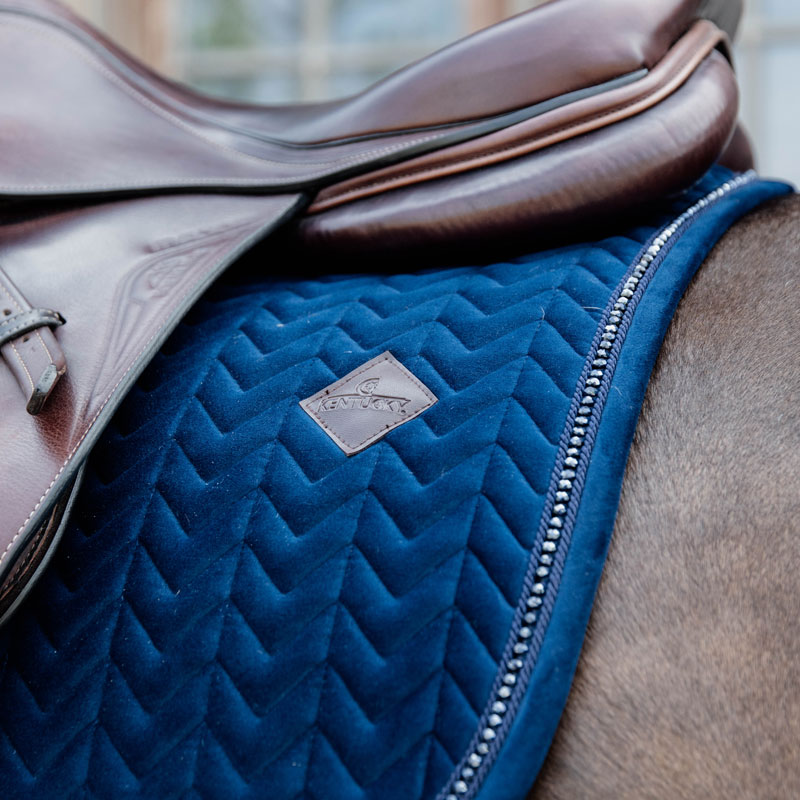 Kentucky Horsewear Velvet Saddle Pad Pearls Dressage 2 Kentucky Horsewear Velvet Saddle Pad Pearls Dressage - Image 2