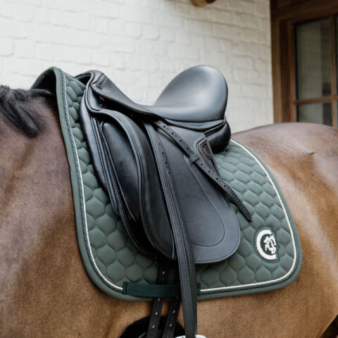 Saddle Pad Onion Quilt 3D Logo Dressage