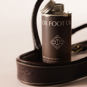 Grooming Deluxe Oxfoot Oil with Bridle