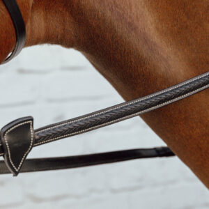 Dy'on 12 Rubber Reins with 7 Leather Loops and Plaited Finish Black