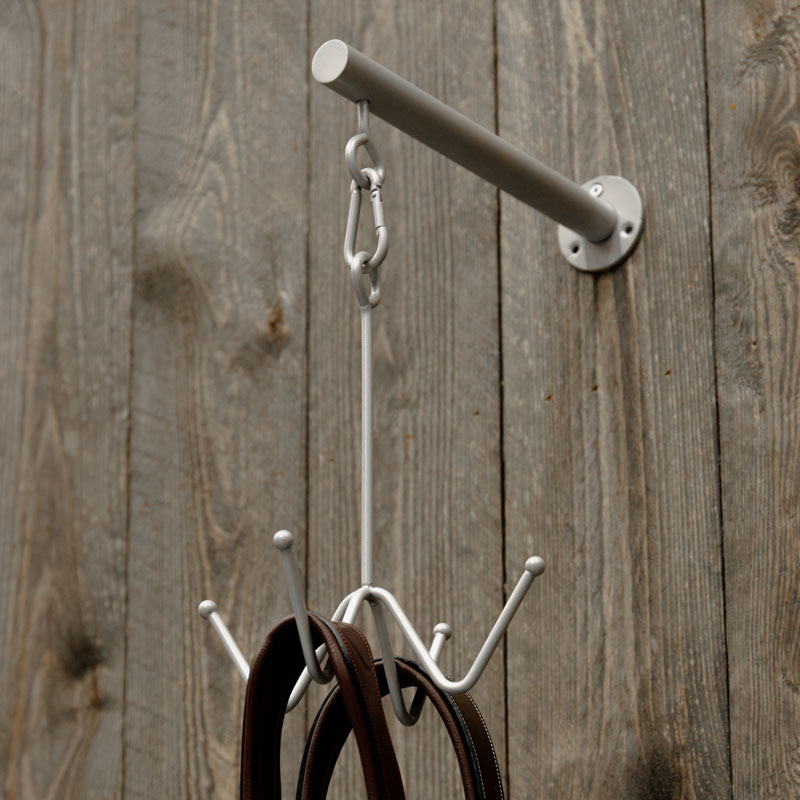 Grooming Deluxe Bridle Hook 4 Prong Wall Attachment 1 Bridle Hook 4 Prong Wall Attachment