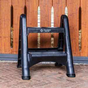 Grooming Deluxe Foldable Steps