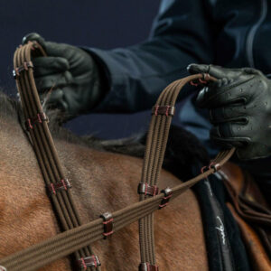 New English 5/8″ Web Reins With 9 Leather Loops NE05K